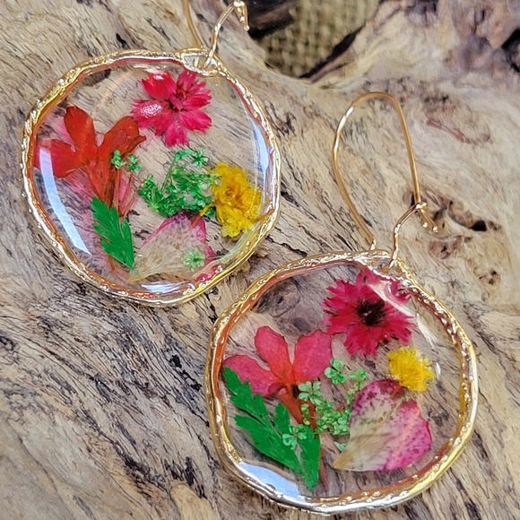 Jewelry - Gold Foil Edged Pressed Botanical Disc Dangle Earrings, red and pink